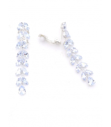 Oorclips met sprankelende bladeren van helder glas steentjes