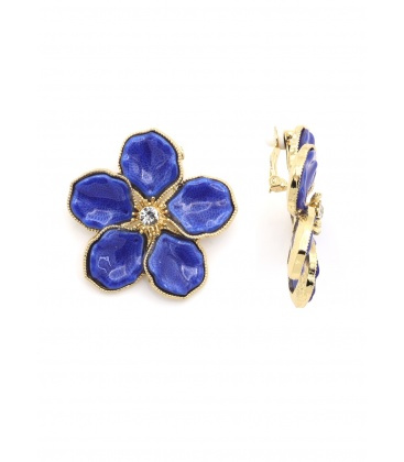 Moderne blauwe oorclips in bloem vorm met een goudkleurige afwerking
