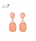 Oorbellen in zachte oranje tint met glans
