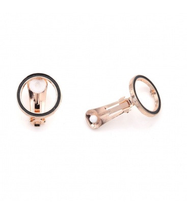 Oorclips met blauwe marmerlook.