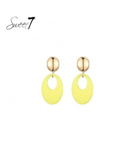 Oorbellen met goudkleurige knop en gele hanger