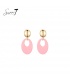 Oorbellen met goudkleurige knop en roze ovale hanger