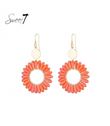 Oorbellen met een mooie rand, ingelegd met oranje steentjes