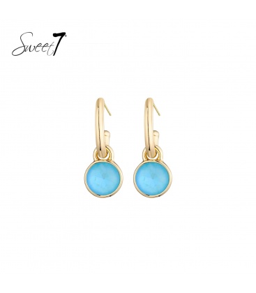 Oorbellen met blauwe ronde steen en goudkleurige ring