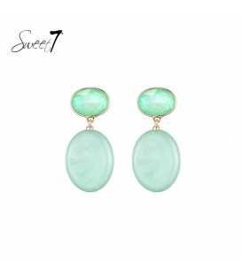 Oorbellen met mint groene facetsteen en ovale hanger