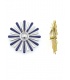 Oorclips met blauw en zilverkleurig bloem motief