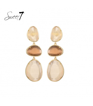 Oorbellen met drie Cat Eye stenen in beige en bruin 