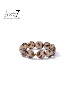 Armband bruin met speels gevlekte ronde kralen