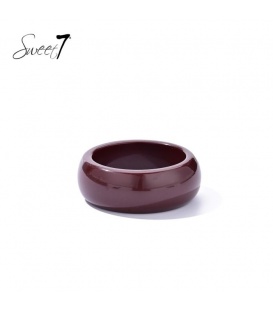 Armband rood met een brede afgeronde vorm